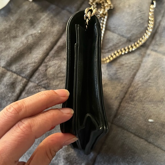 Chanel chevron, caviar leather wallet on a chain - Picture 8 of 16